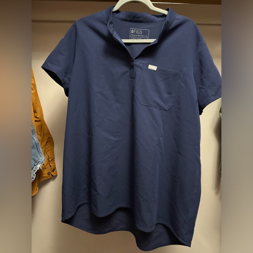 Navy Figs Rafaela Scrub Top
